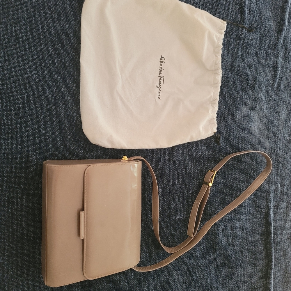 Vintage Ferragamo shoulder bag, rich taupe, in impeccable condition.